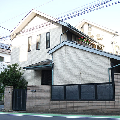 Exterior view of the house.

